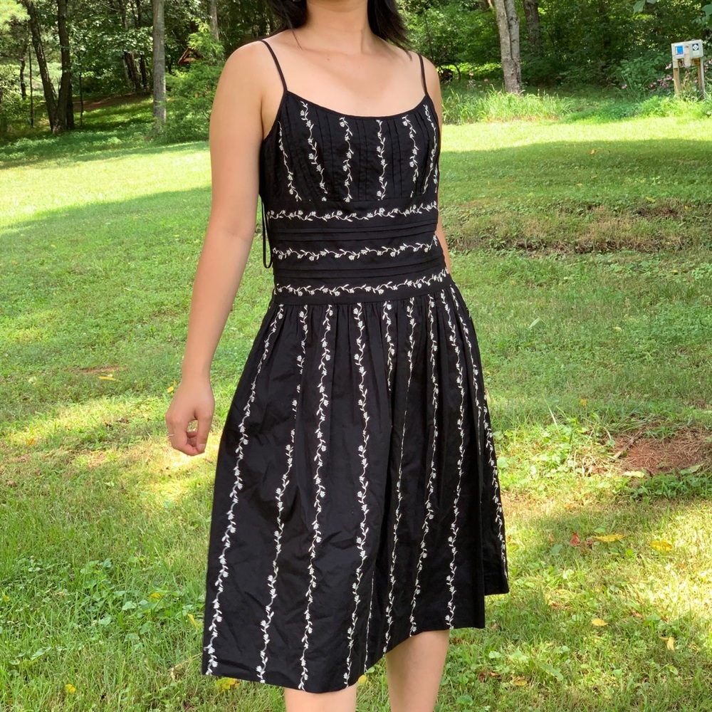 Ann Taylor Black Cami White Flower Midi Dress 8